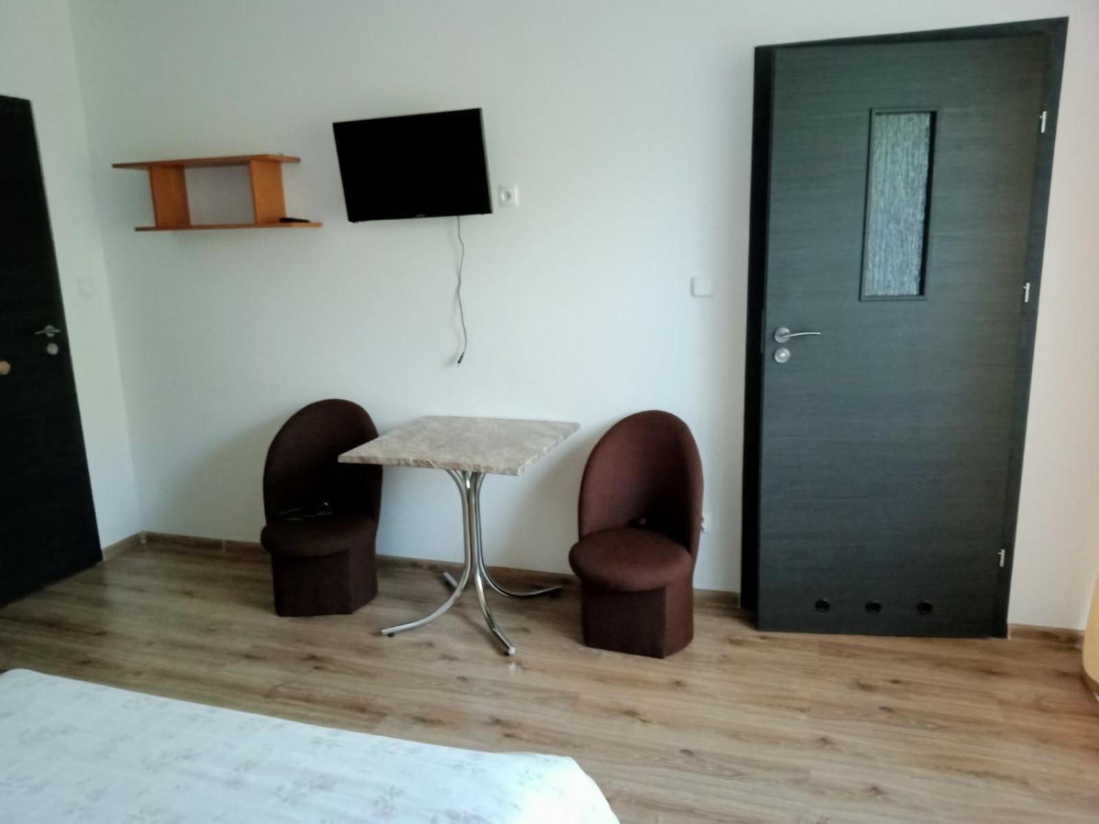 Pokoje U Nadii Apartment Karwienskie Bloto Drugie Cameră foto