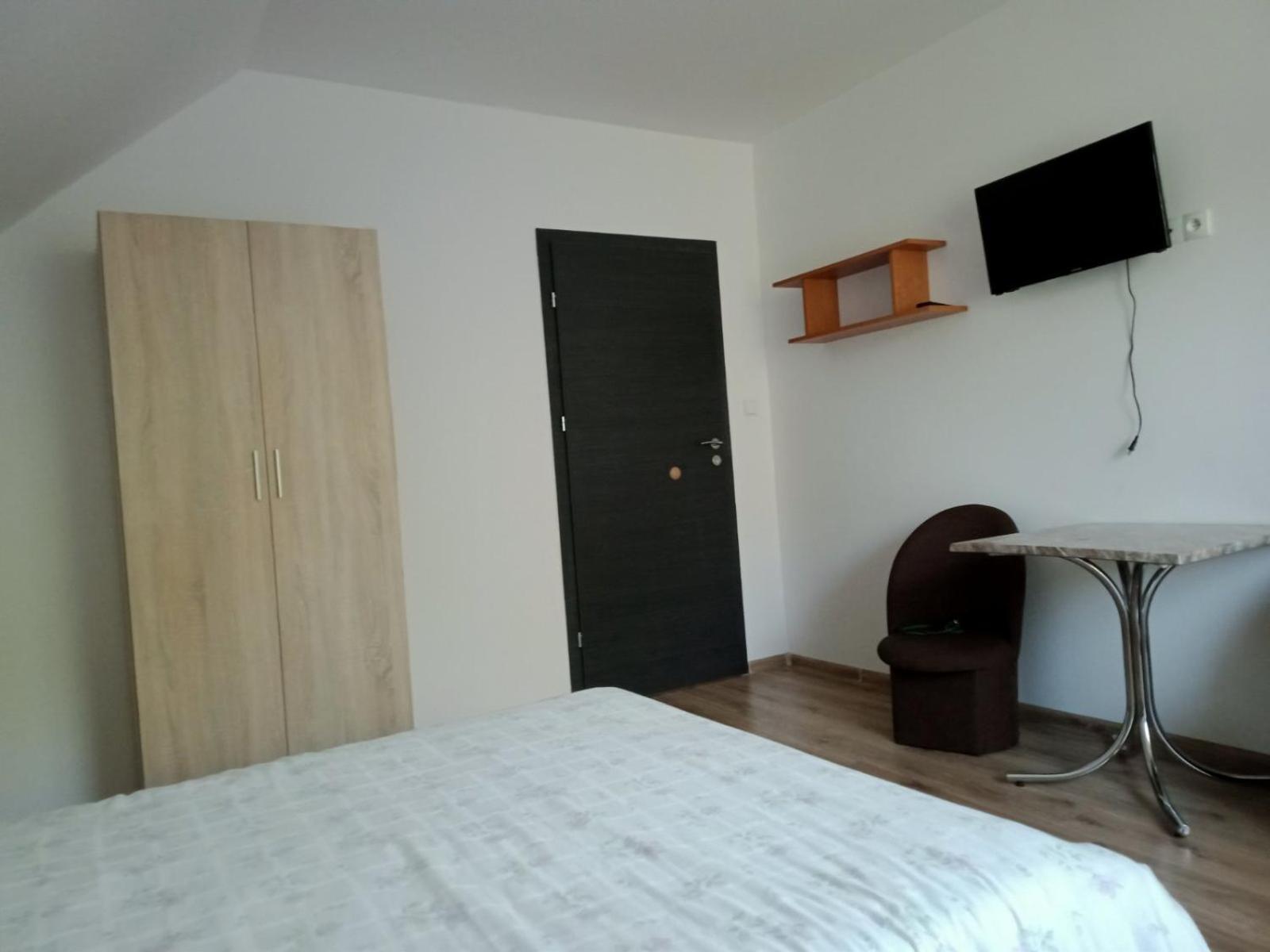 Pokoje U Nadii Apartment Karwienskie Bloto Drugie Cameră foto
